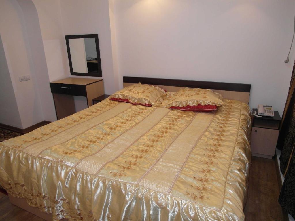 Kuze Hostel Almaty Extérieur photo