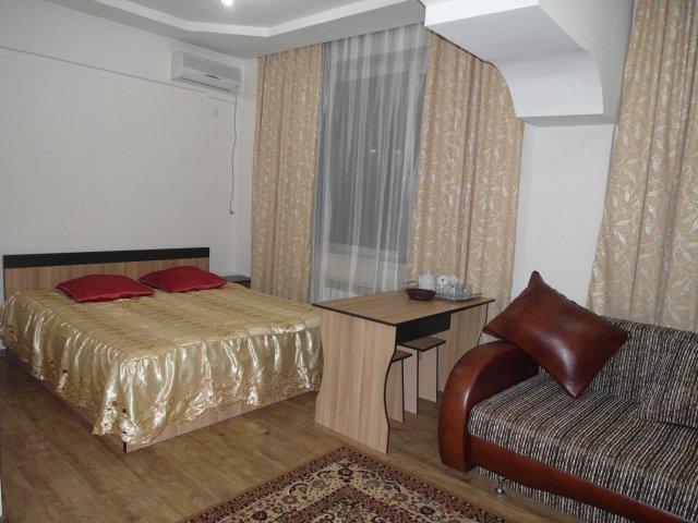 Kuze Hostel Almaty Extérieur photo