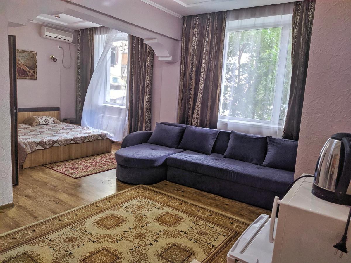Kuze Hostel Almaty Chambre photo